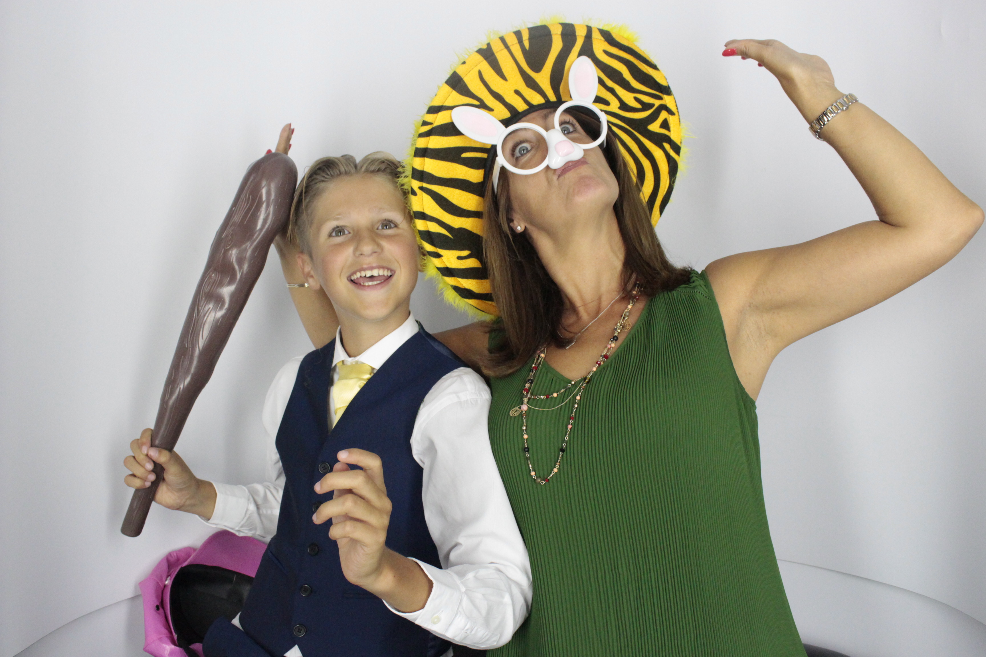 Heather & Daniel's Wedding | View more photos from the event at gallery.myphotoboothexperience.co.uk/u/MyPhotoBoothExperienceLtd/Heather-Daniels-Wedding